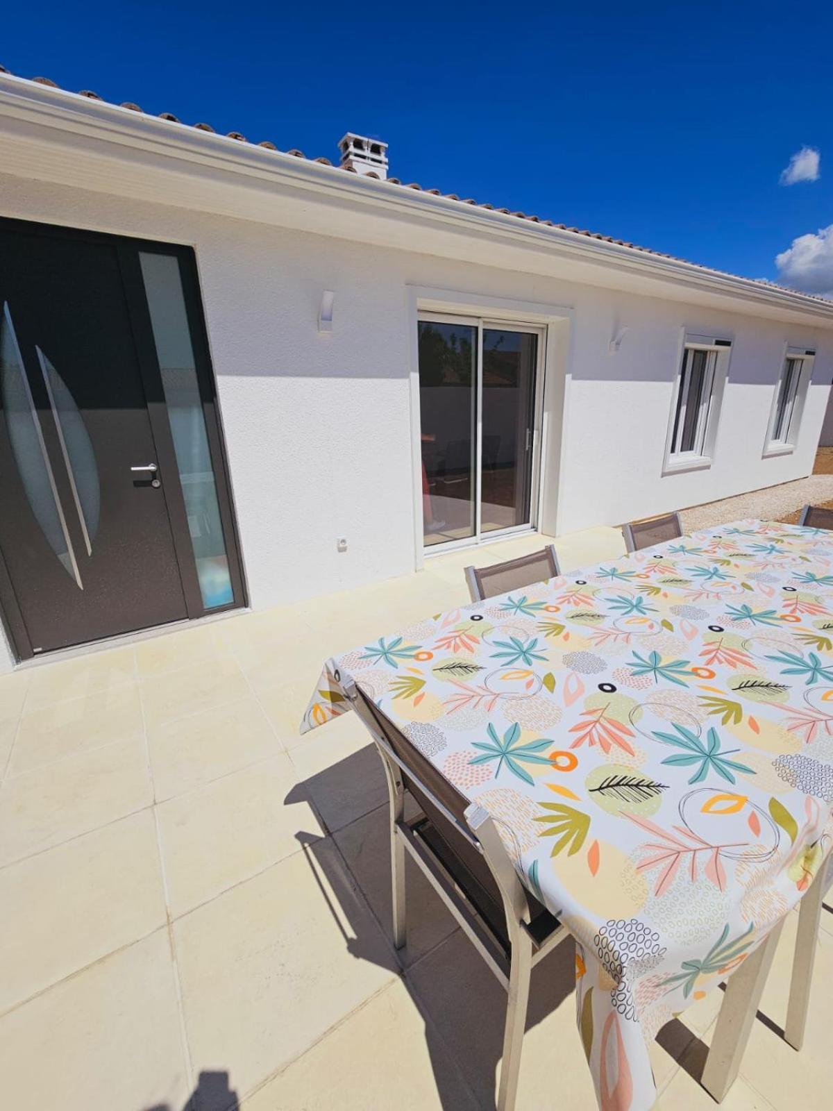 Maison De Entiere A 10 Mn De La Rochelle Holiday home